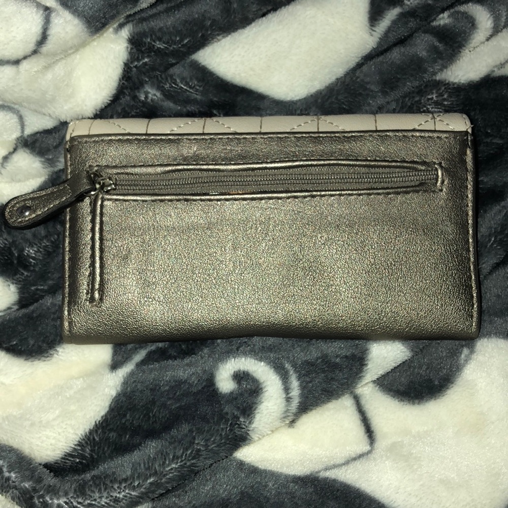 Wallet - Picture 2 of 3